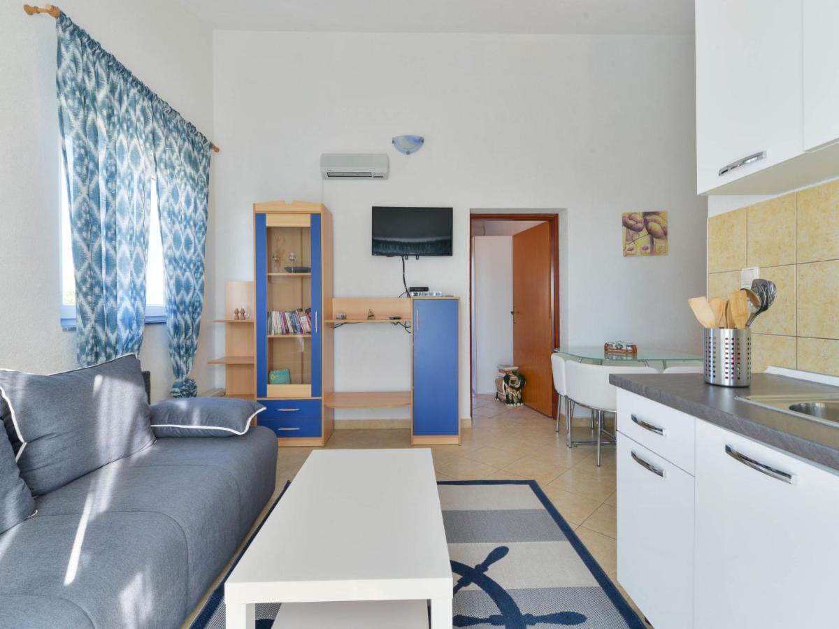 Apartment Jadran - Nin121 By Interhome Eksteriør billede