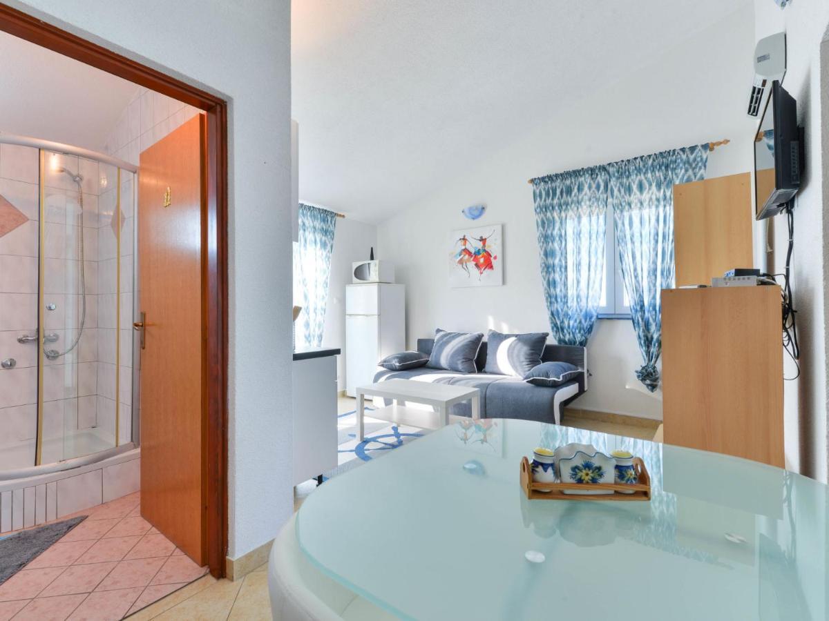 Apartment Jadran - Nin121 By Interhome Eksteriør billede